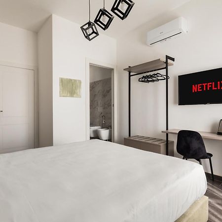 Adelante Rooms San Giovanni روما المظهر الخارجي الصورة