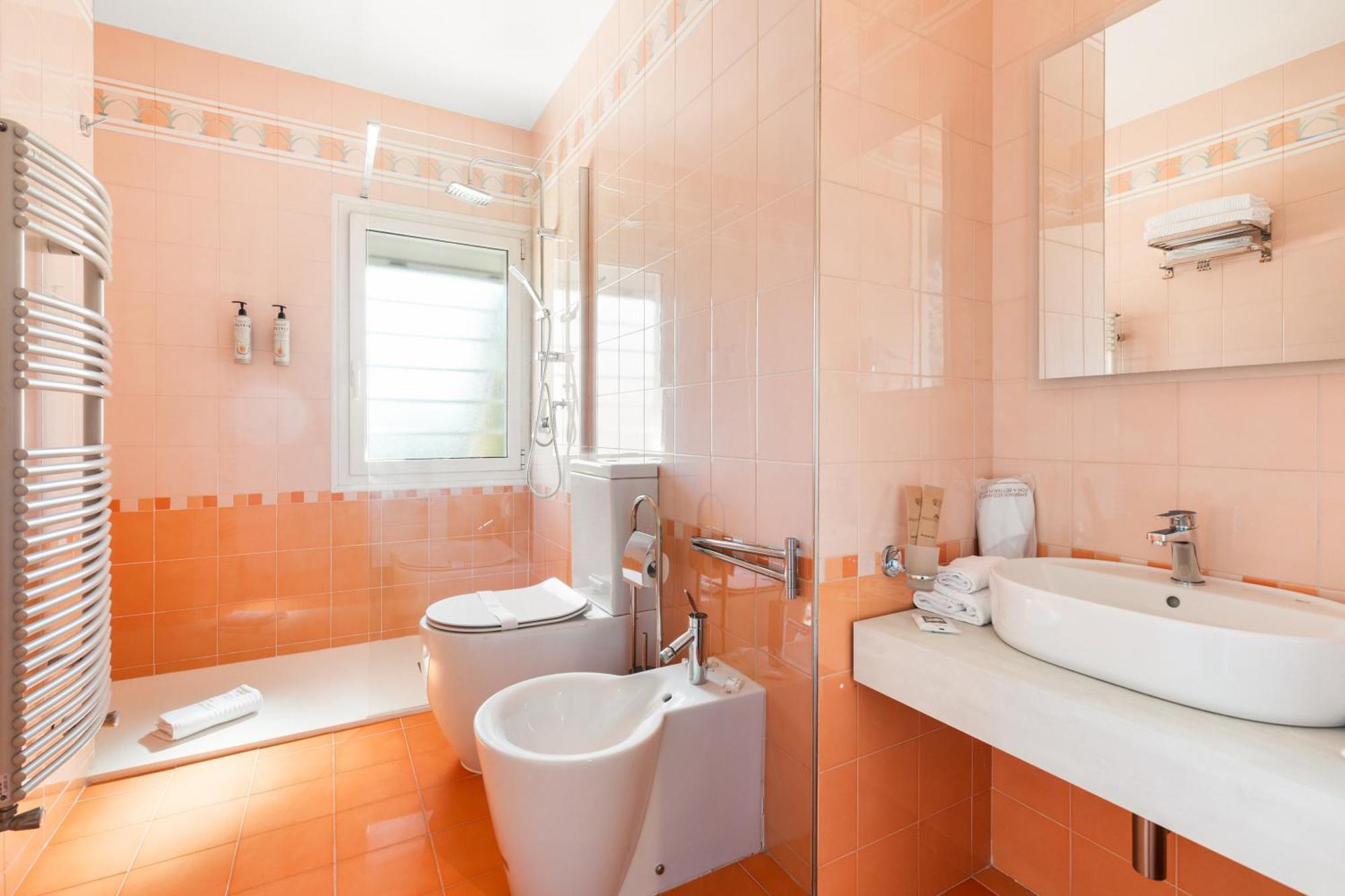 Adelante Rooms San Giovanni روما المظهر الخارجي الصورة