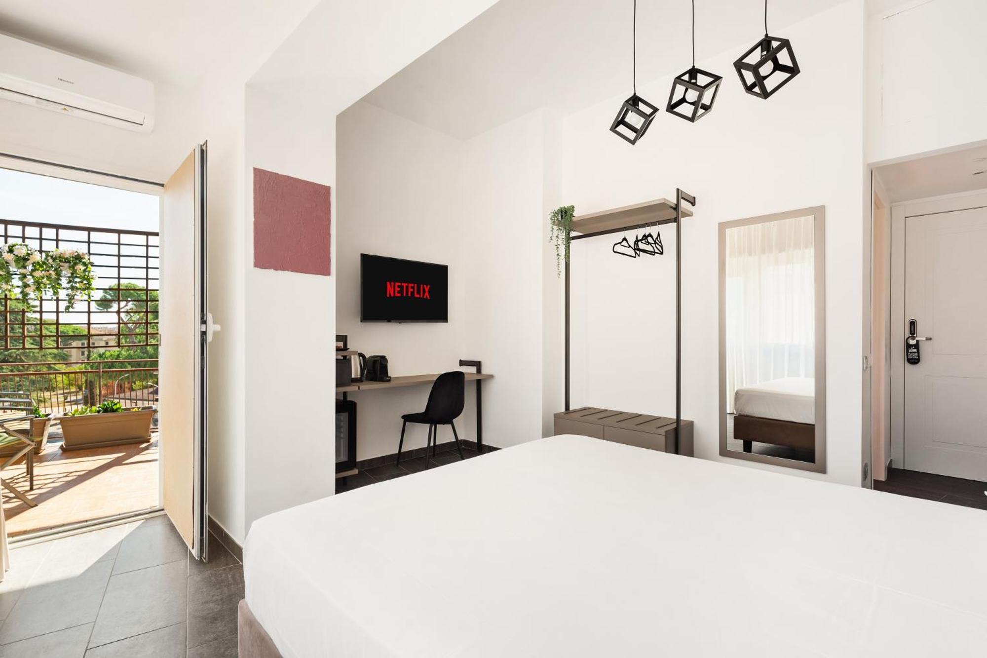 Adelante Rooms San Giovanni روما المظهر الخارجي الصورة