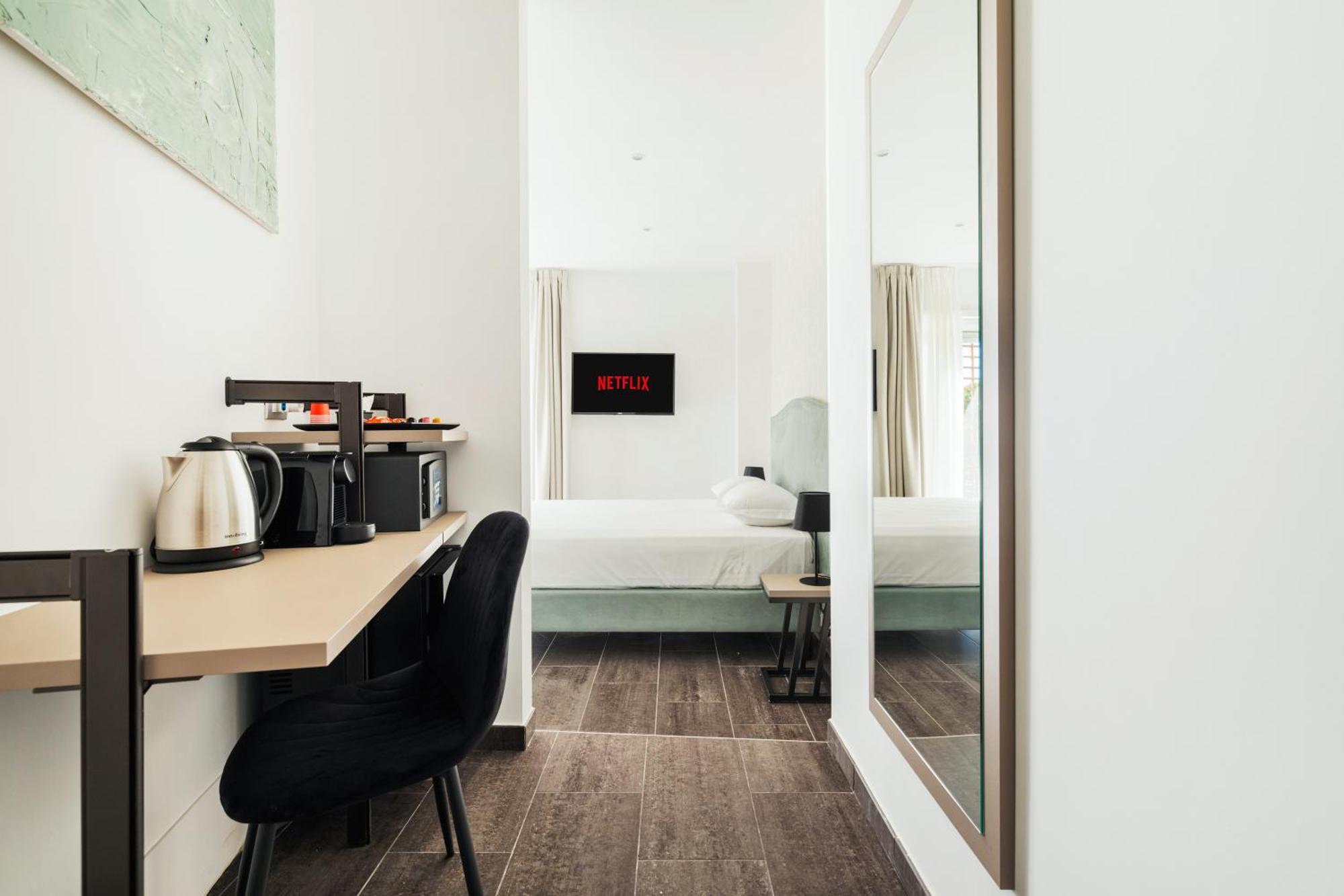 Adelante Rooms San Giovanni روما المظهر الخارجي الصورة